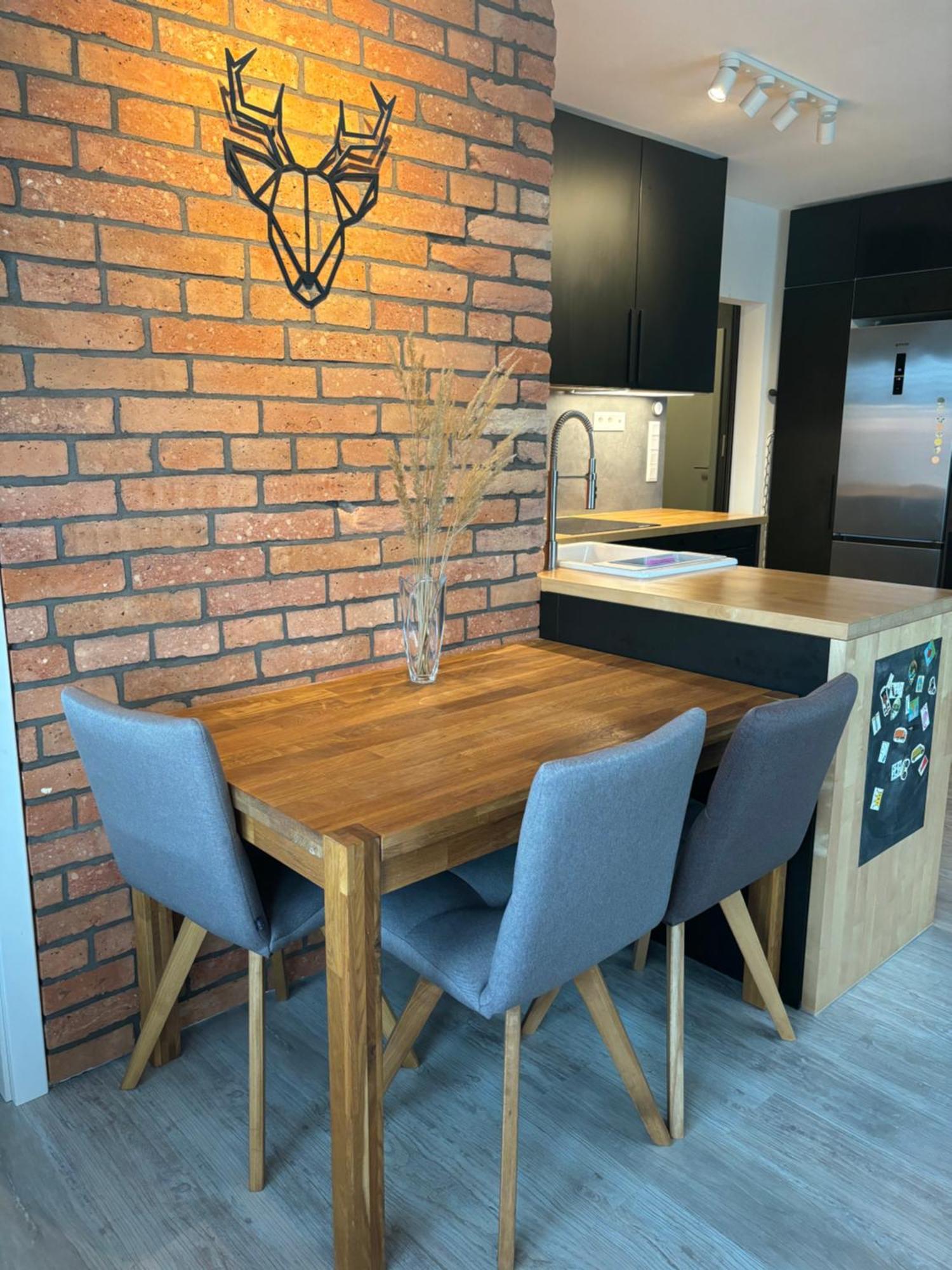 Premiere Apartment Bratislava - Private Parking エクステリア 写真